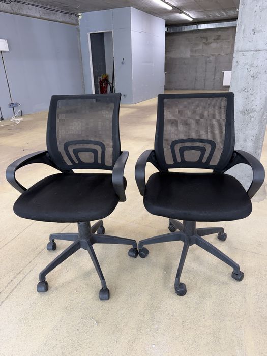 2 krzesła biurowe LifeGoods – czarne