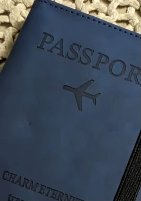 Обложка, обкладинка на паспорт, закордонний паспорт, синій колір