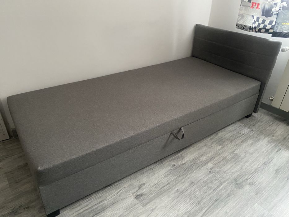 Tapczan jednoosobowy łóżko tapicerowane