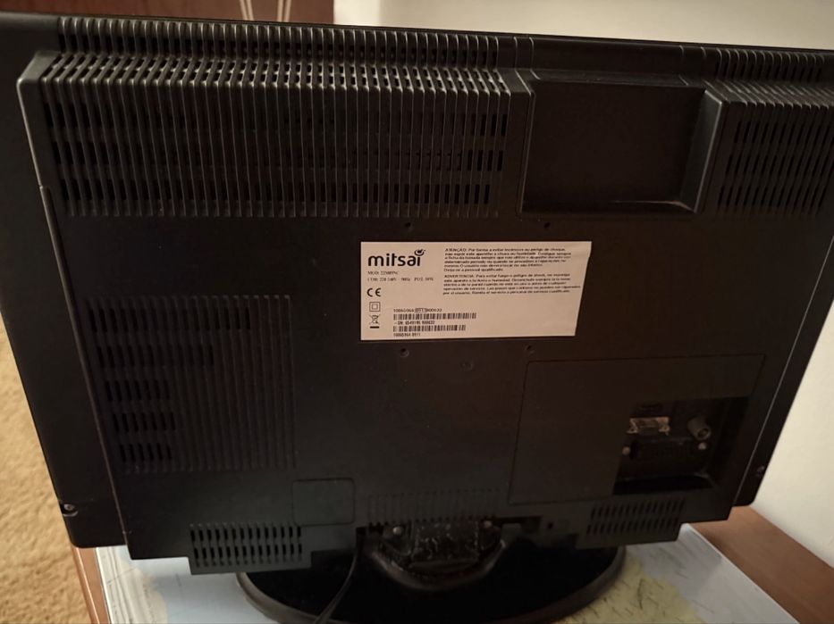 Monitor Mitsai bom estado