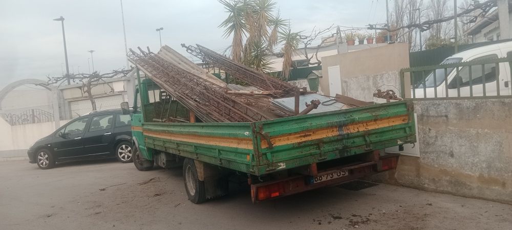 Recolha de sucata, móveis, entulho, lixo e demolições