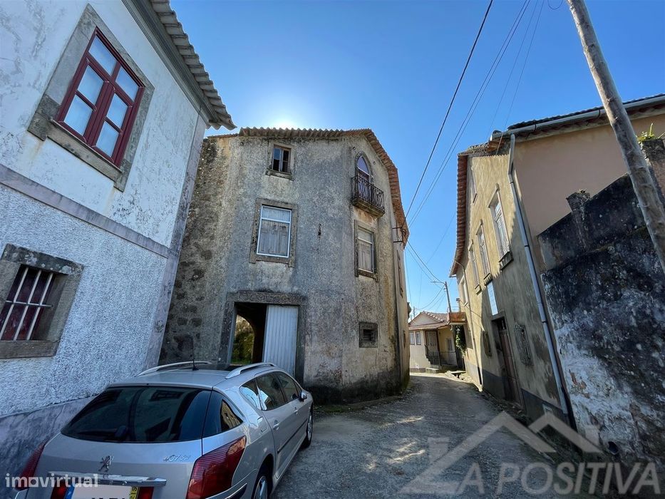 Moradia Devoluta T4 Venda em Milheirós de Poiares,Santa Maria da Feira