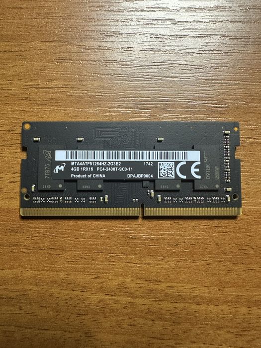 Оперативна пам'ять Micron DDR4 SO-DIMM 4GB 2400MHz