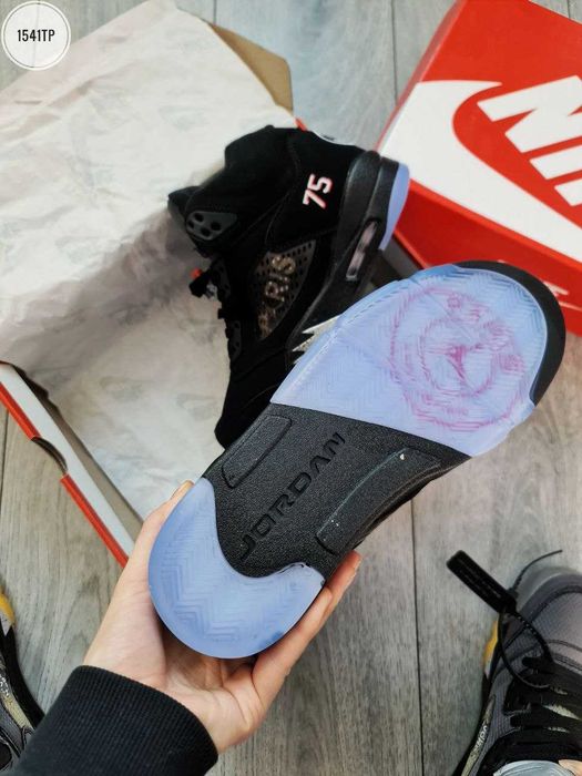 Мужские кроссовки Nike Air Jordan 5 Retro PSG 41-45 Новинка! Купить!