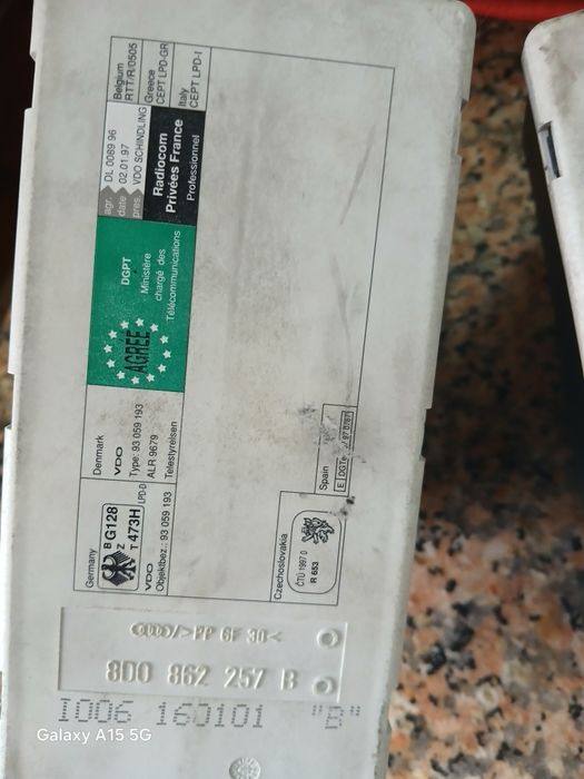 2 módulos  audi a3  99  com  avaria do fecho central