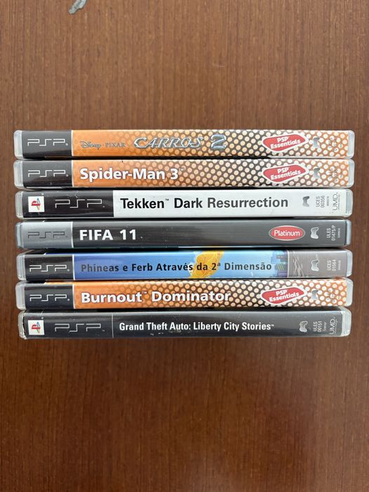 Jogos para PSP (negociável)