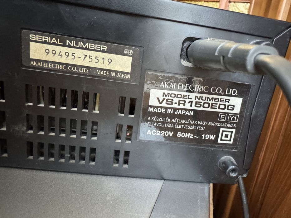 Видеоплеер panasonic nv-fj600am и akai vs r150edg