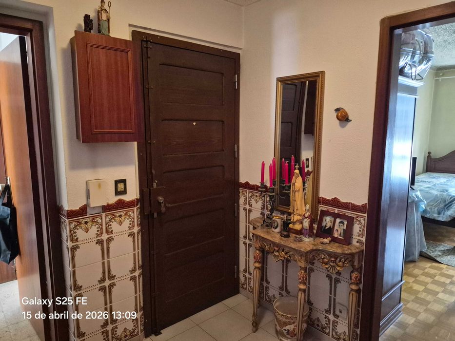 Apartamento T2 para venda - Av. Bento Jesus Caraça, Setúbal