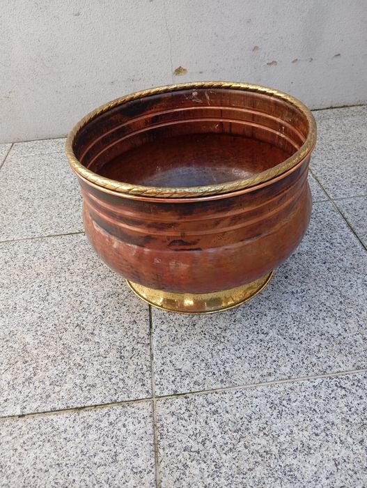 Vendo vasos em cobre 10€ cada um