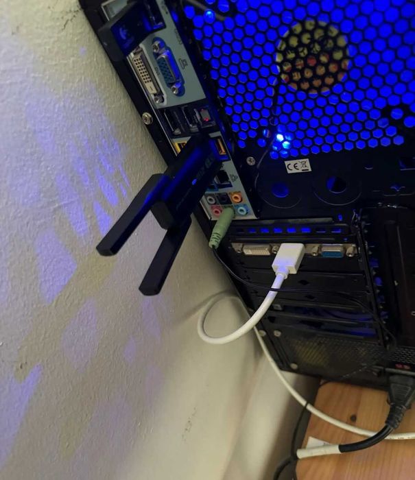 Двухдиапазонный USB WiFi 5 адаптер 1300 Mbps 2.4G/5G с двумя антеннами