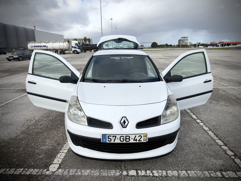 Renault clio DCI 2008