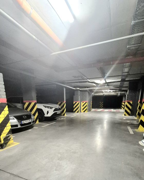 Продаж підземний паркінг 18,5м.кв.  Винники ЖК Auroom Fores вул. Лісна