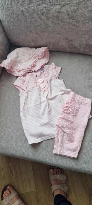 Paka ubranek dziewczęcych 62cm- 74cm