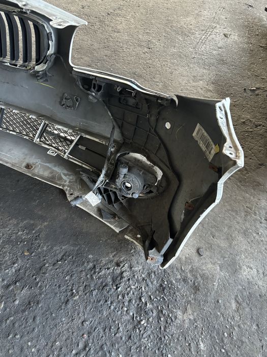 Zderzak przód przedni BMW F10 F11