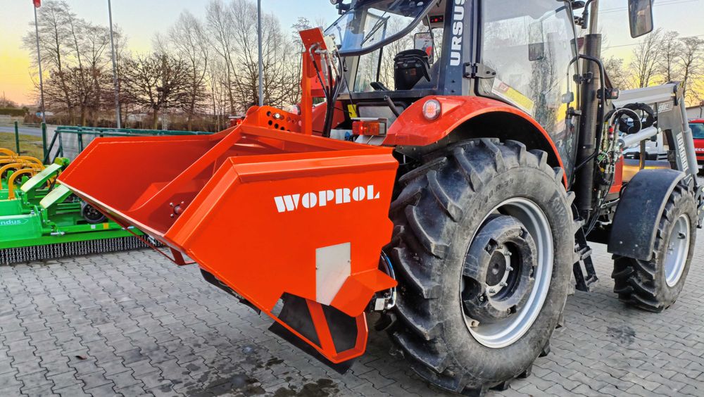 Piaskarka solarka posypywarka samozaładowcza opadowa i tarcza AGROSTAL