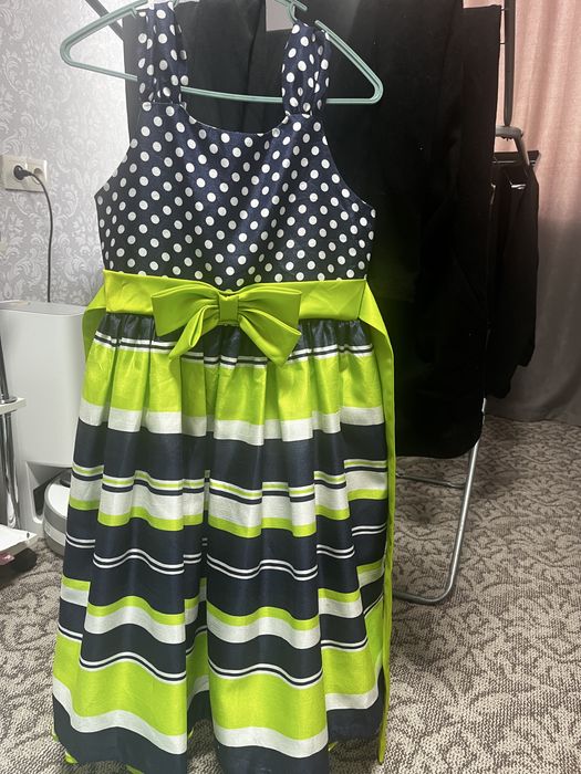 Платье на девочку 7 лет