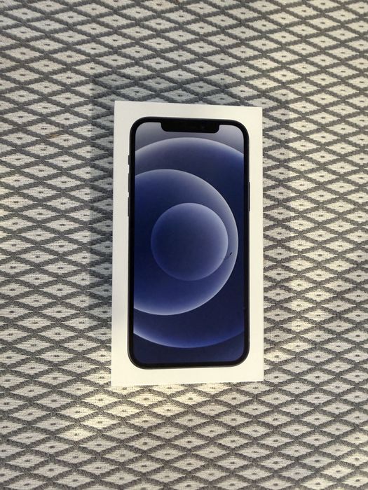 Telefon Iphone 12 -64gb , bardzo dobry stan .