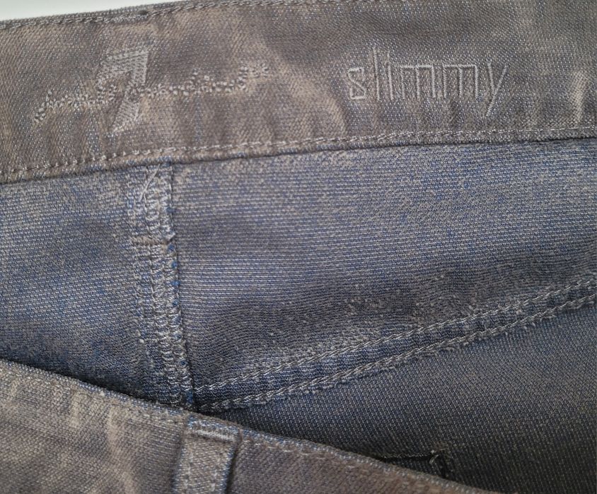 Джинсы 7 for all mankind slimmy