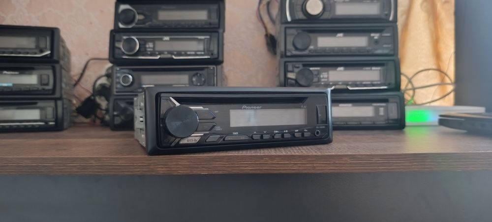 Pioneer mvh- s 410 bt