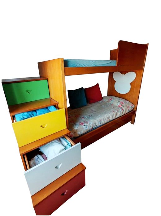 Wooden Bunk Bed + Ladder + 3 Mattresses | Excellent Condition | Cascais64575278720770120