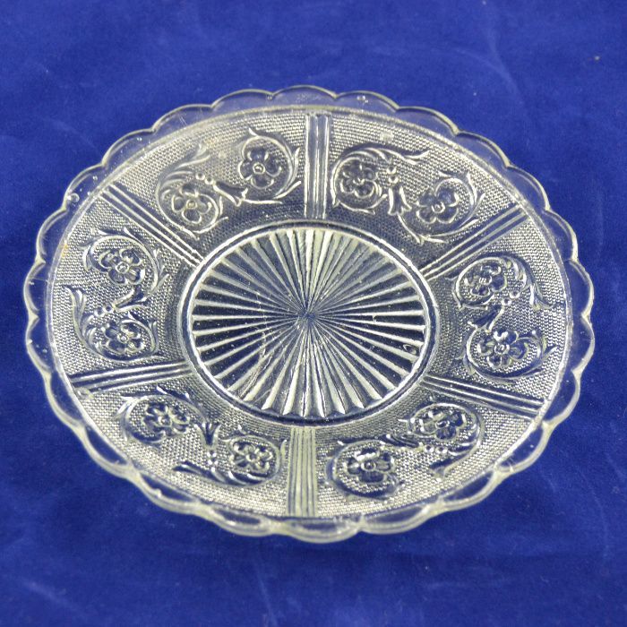 Copo e prato em Vidro da Marinha Grande – Séc. XIX / XX