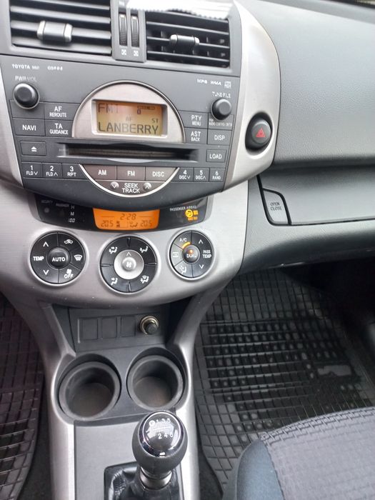 Toyota rav4 2008 2.2 136 km zadbana sprawna bez korozji, długie opłaty