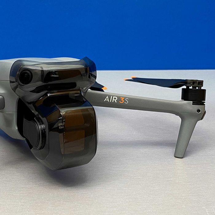 DJI Air 3S Fly More Combo (DJI RC 2)