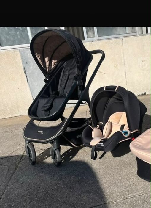 Carrinho de bebe semi novo