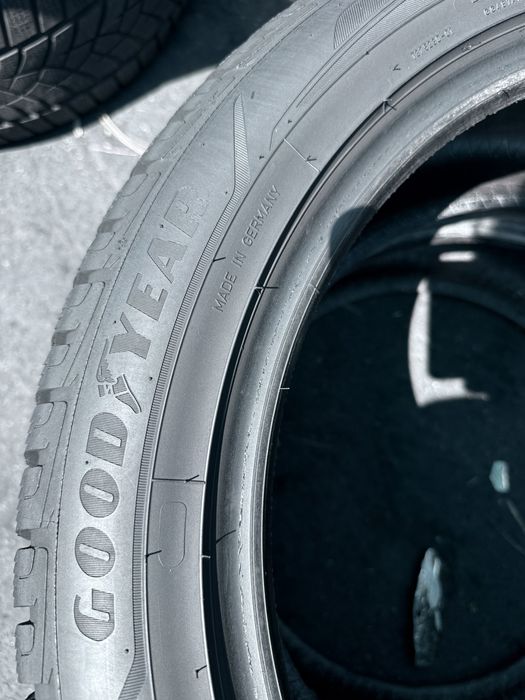 235 50 19 Goodyear Ultragrip Perfomance+ 95% 2024 Шини Зима