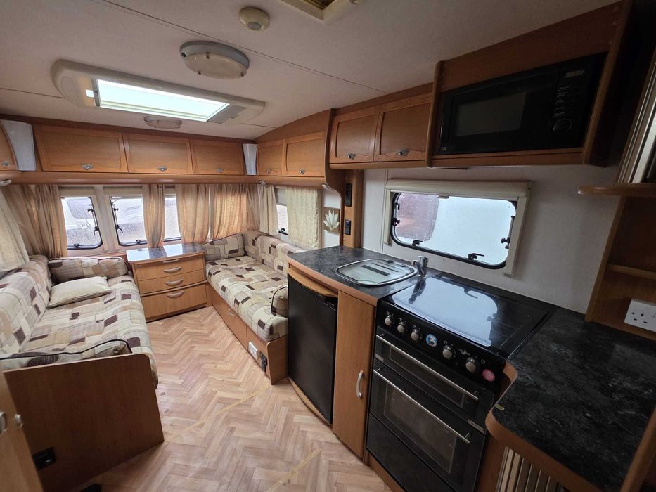 Caravana Inglesa Delta Lunar