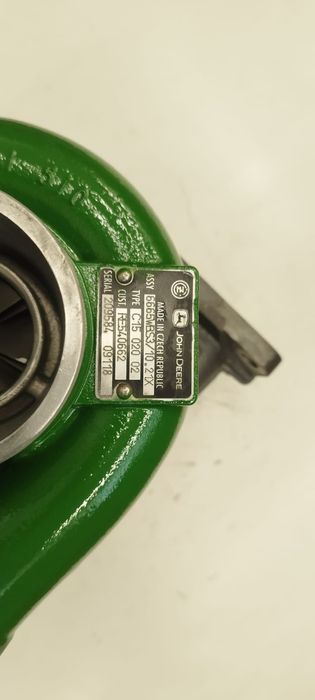 Turbosprężarka John Deere 6130,6225,6230,5105M,5105ML,344J