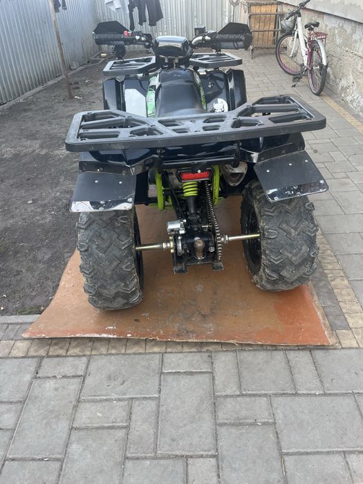 Продам квадрік 200