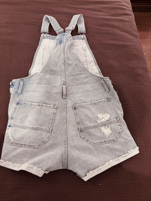 Jardineiras de Calção em Ganga H&M – 9/10 Anos