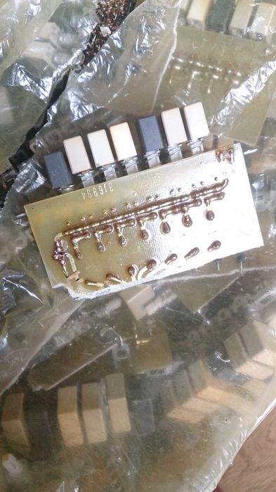 Piny, Styki, Odzysk, Złom, Eltra, Tranzystory UFO,