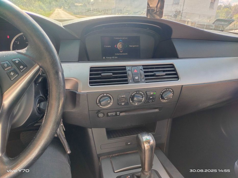 BMW E60 2004 r 2.5 B