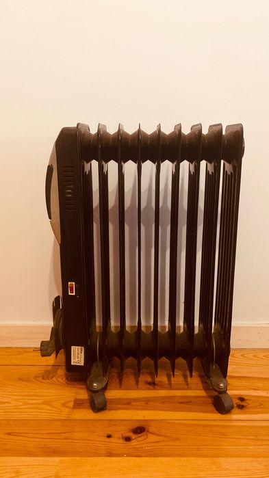 Aquecedor oleo preto
