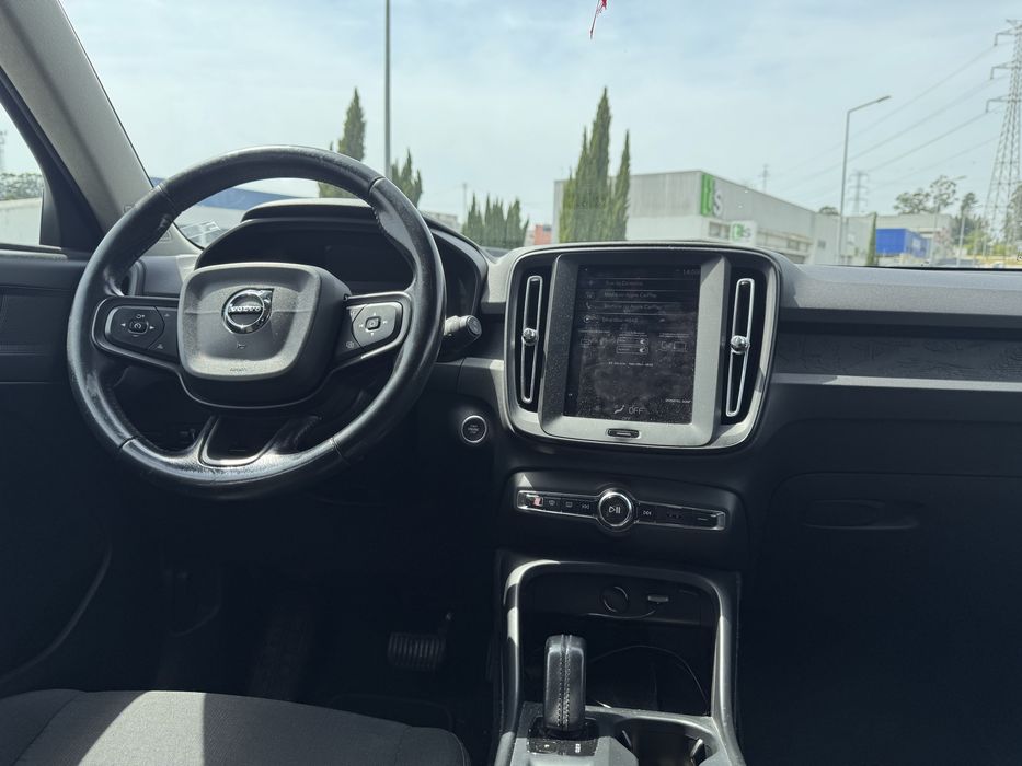 Volvo XC 40 2.0 D3 Momentum Geartronic