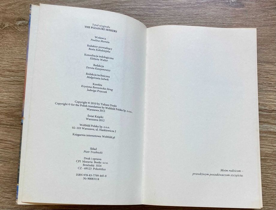 Poszukiwacze szczęścia-Doshi Tishani. Romans