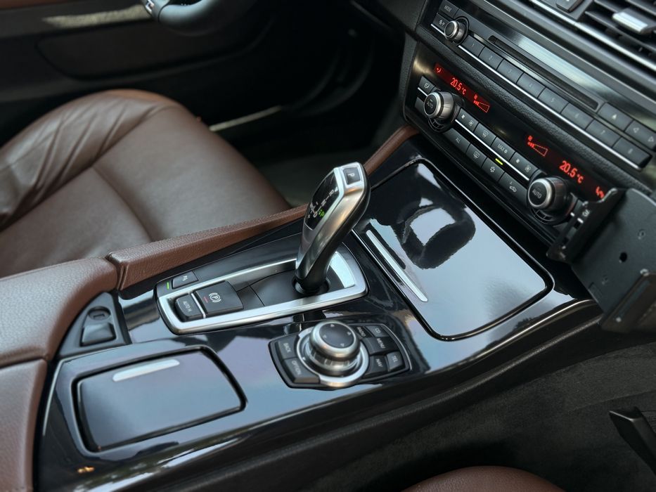 BMW 520D PACK M PERFORMANCE