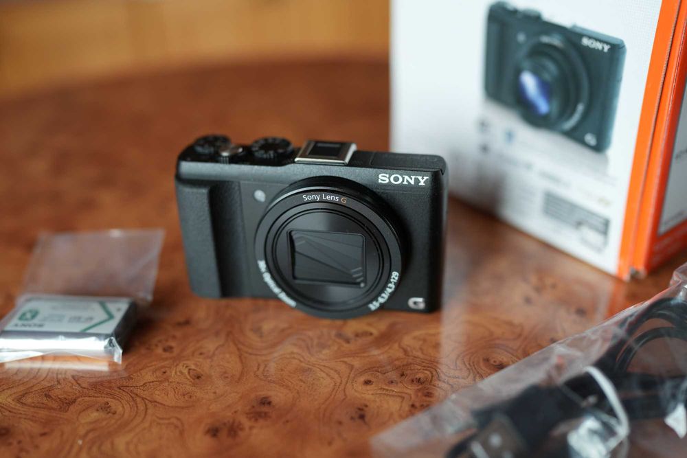 Aparat SONY cyber-shot  DSC-HX60