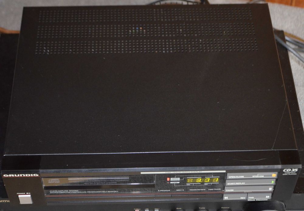Vintage CD  Grundig CD 35 odtwarzacz CD  TDA1540P