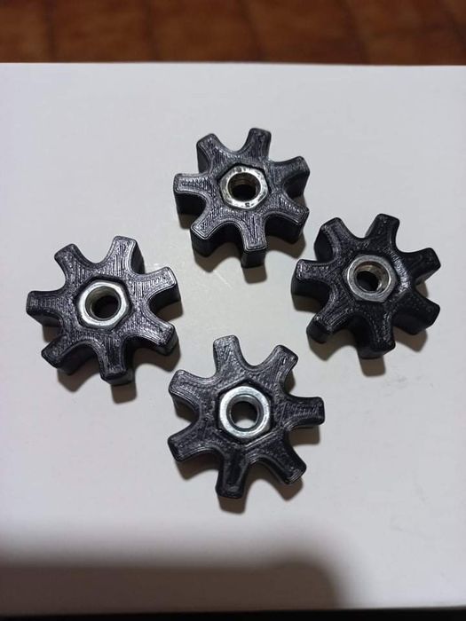 Vendo porcas para Zundapp