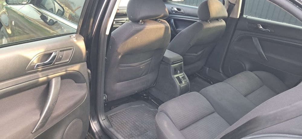 Шкода Супер Б 2004г 1,8 т бензин