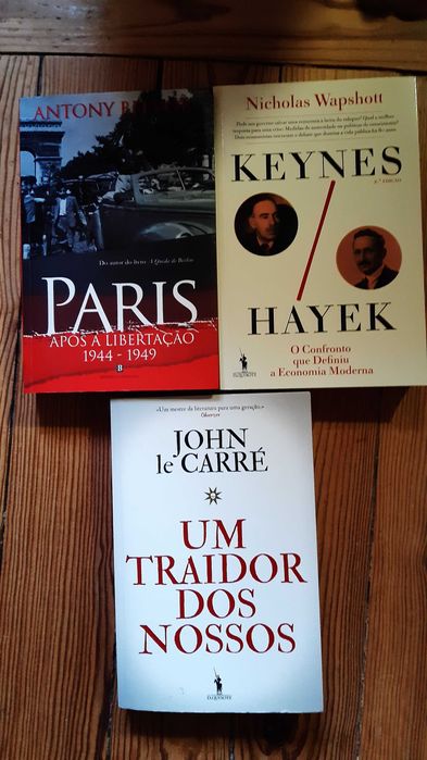 Vendo livros História/Economia/Espionagem