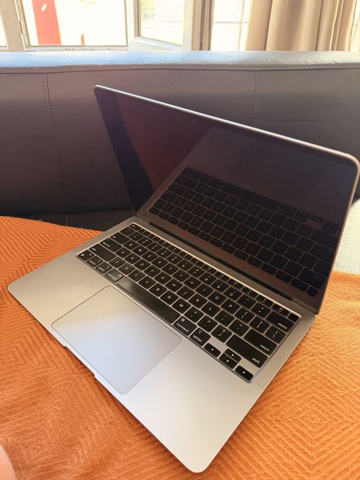 Macbook - M1 AIR