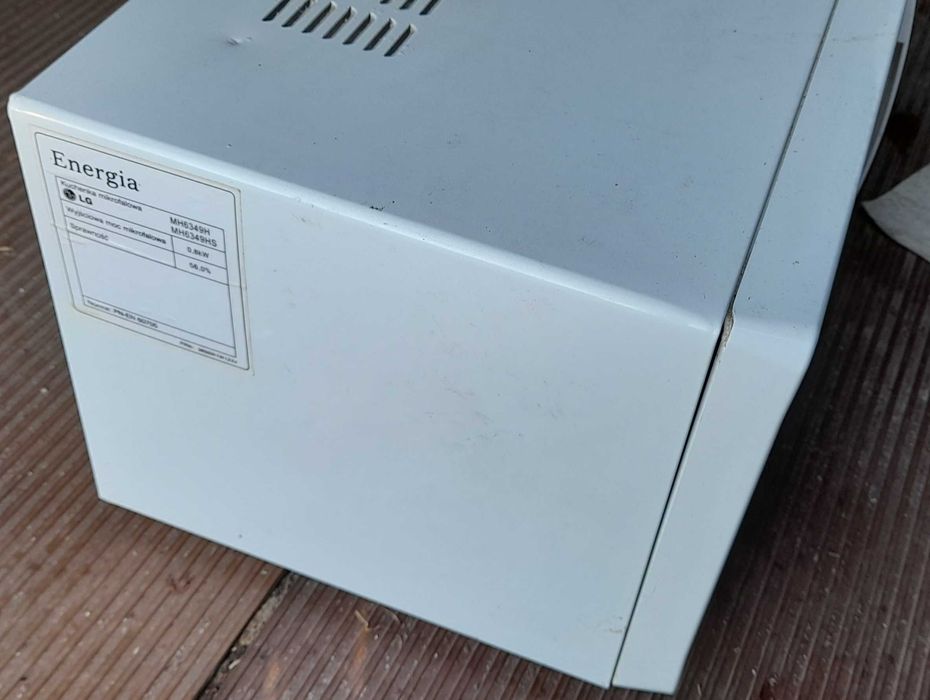 Kuchenka mikrofalowa LG 800W funkcja grill