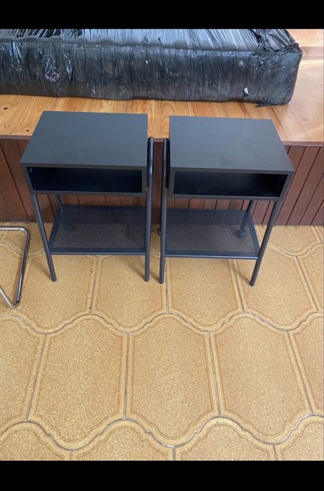 Conjunto 2 mesas cabeceira