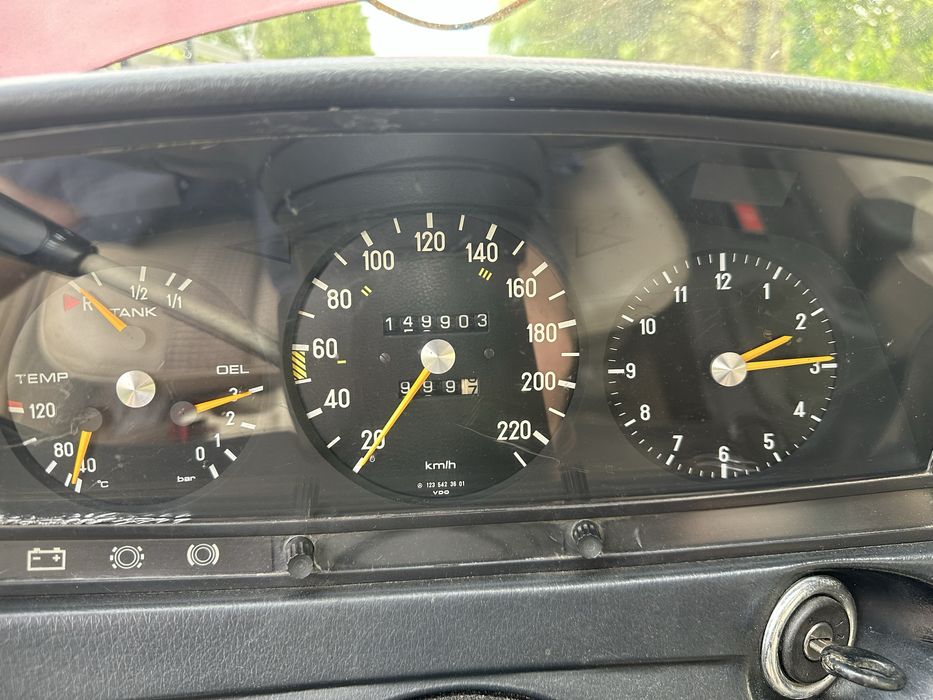 W123 sprowadzony z Niemiec- zarejestrowany