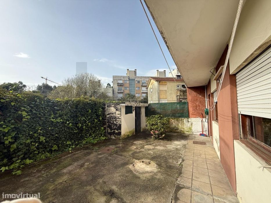T2+1 com Terraço em Rio Tinto – Excelente Potencial de Valorização