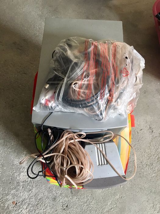 Vende-se conjunto de colunas som